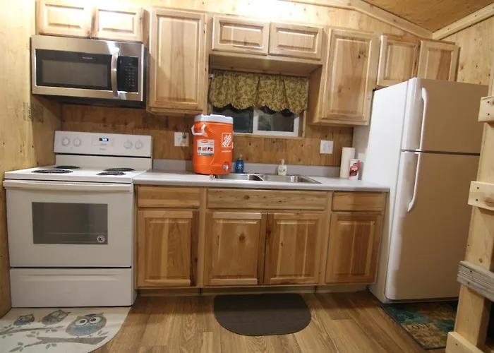 Alaskan Adventure Dry Cabins